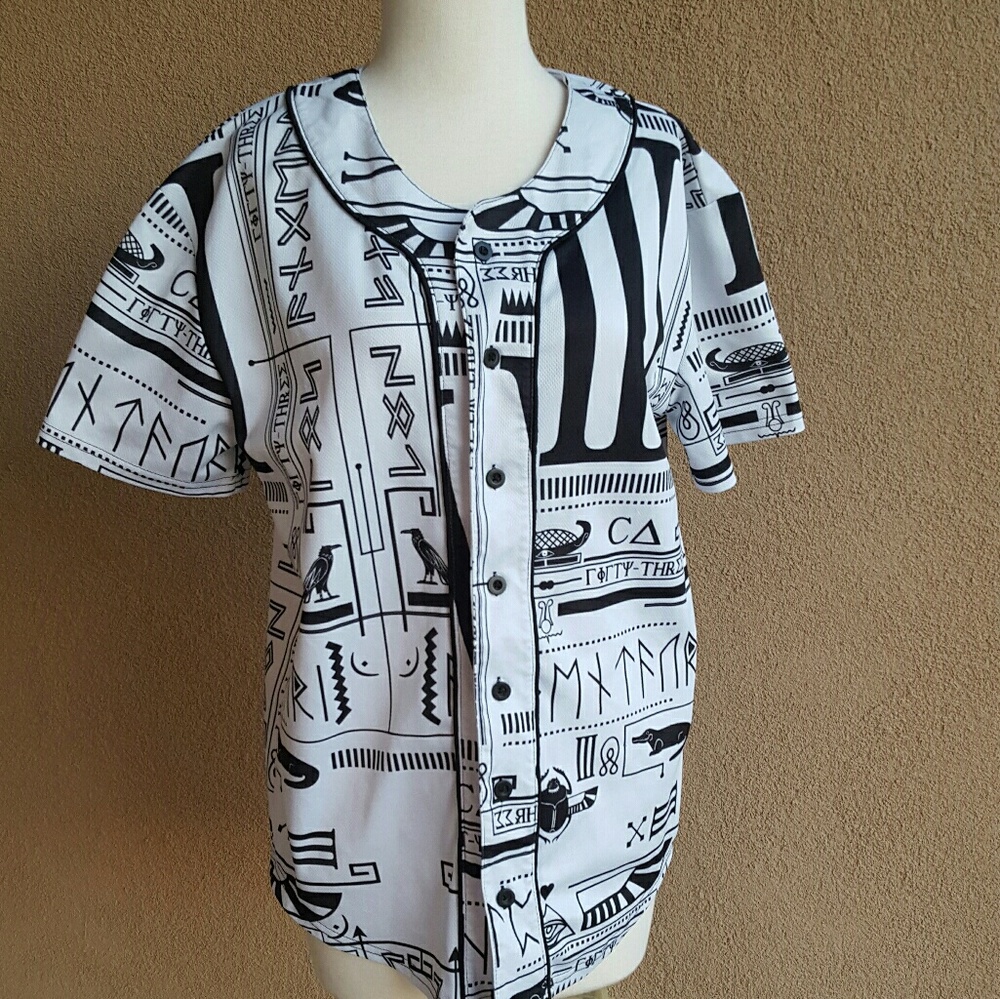 Carbon baseball jersey